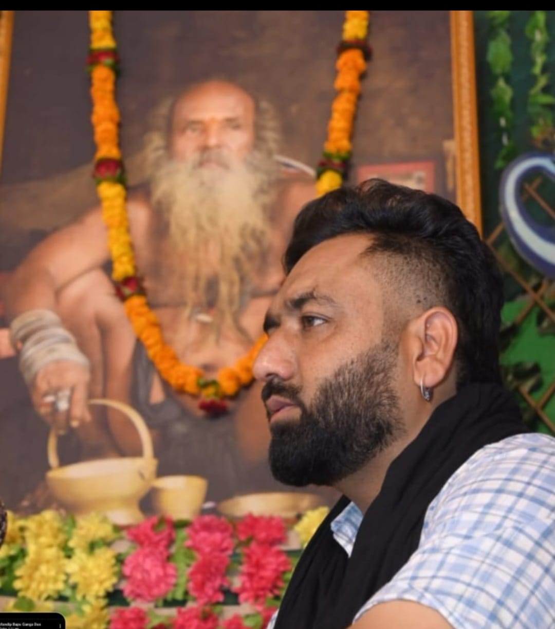 ਧੰਨ- ਧੰਨ ਬਾਪੂ ਗੰਗਾ ਦਾਸ ਮਹਾਰਾਜ ਜੀ ਦੀ 10ਵੀਂ ਬਰਸੀ ਦੇ ਸਬੰਧ ਵਿੱਚ ਡੇਰੇ ਦੇ ਮੁੱਖ ਸੇਵਾਦਾਰ ਦਾਸ ਮਨਦੀਪ ਸਿੰਘ ਬੈਂਸ ਦੀ ਯੋਗ ਅਗਵਾਈ ਹੇਠ  ਹੋਇਆ ਧਾਰਮਿਕ ਸਮਾਗਮ